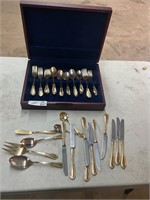 59 pieces flatware with wood box
