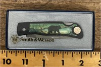 Smith & Wesson pocket knife