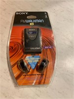 Vintage Sony AM/FM Walkman New in Package