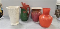 Tray Lot Of 3 Vases & 1 Pitcher