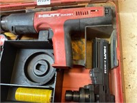HILTI  DX351 POWDER -ACTUATED TOOL