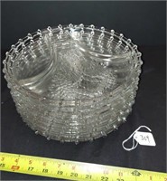 NICE DIVIDED GLASS SERVING PLATES(8)