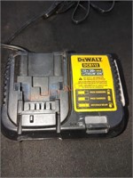 DeWalt 12V / 20V battery charger, no batteries