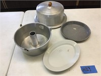 ALUMINUM PANS, CAKE CARRIER, GRANITEWARE,