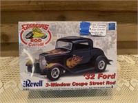 1932 3 WINDOW FORD COUPE REVELL STREET ROD