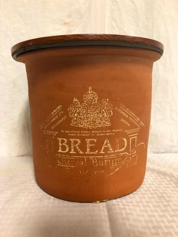 Bread Crock w/Lid