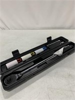 REVERSIBLE TORQUE WRENCH WITH EXTENSIONS
