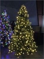7 1/2 ft pre-lit artificial Christmas tree