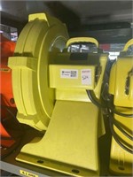 INFLATABLE BLOWER- 6.1A (YELLOW) SPECIFICATIONS: