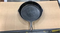 Griswold no.12 cast iron skillet has repair