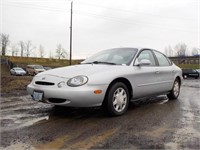 1997 Ford Taurus GL