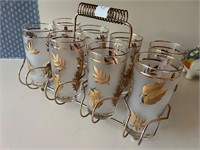 8 FLORAL GOLD AND CLEAR CUPS & CARRIER 14"X9"X9"