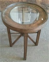 Oval Glass Top End Table, Approx. 22"×26"×24"