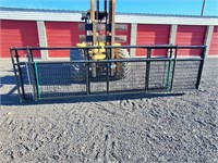 3-16ft, & 2-12ft Black Wire Filled Gates