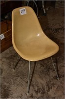 Herman Miller vintage fiberglass chair