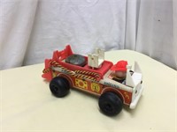 1968 Fisher Price FIRE ENGINE