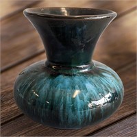 Blue Mountain Pottery - Vase Wide Mouth
