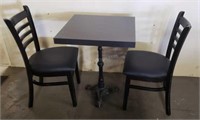 Bistro Table w/Cast Base & 3 Chairs