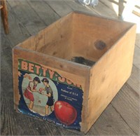 Wooden apple crate with paper label, 20" x 12.25"