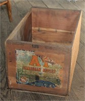 A1 Canadian apple wooden crate with paper label
