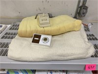 2 SINGLE CONTROL ELECTRIC BLANKETS