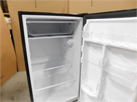 Igloo 3.2 cu ft compact fridgerator/freezer