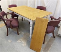 TABLE WITH 4 CHAIRS & LEAF