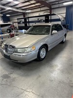 1999 Lincoln TOWN CAR