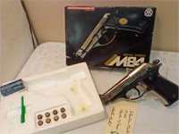 Starter pistol M84 with caps