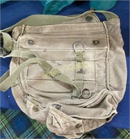 VINTAGE CANVAS MILITARY POUCH