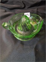 Vintage uranium green juicer glassware