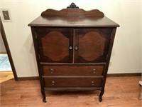 Vintage Wood Chest of Drawers