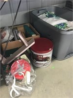 Towels, tins and miscellaneous