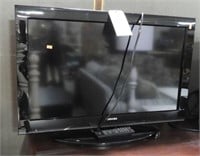 Toshiba 32” Flat screen TV