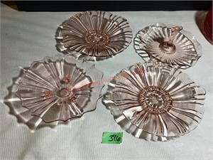 4 Pieces of Queen Mary Depression Glass