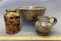 Hand Potter Bowl MFS, Mug Blumefield, Vase