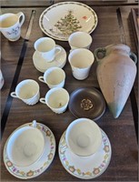 Table Lot Of Houseware Dishes Including