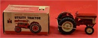 IH 340 utility tractor