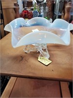 French opalescent 3 leg fruit bowl