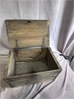 Hamms Wooden Box 12''x12''x21''