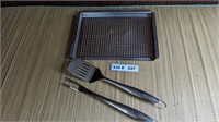 STAINLESS GRILLING TRAY AND WEBER GRILLING UTENSIL