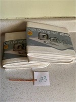 PAIR DISH DRYING PADS NEW