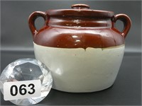 Beanpot - two toned marked USA