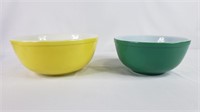 Pyrex Primary Colors Mixing Bowls (2)