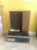 Panasonic record player & speakers