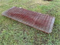 APPROX 3'X7' GRATING