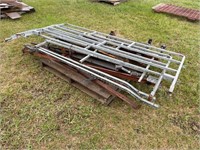 FARROWING CRATE, ANGLE IRON