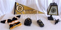 Boston Bruins lot w/ lamp.