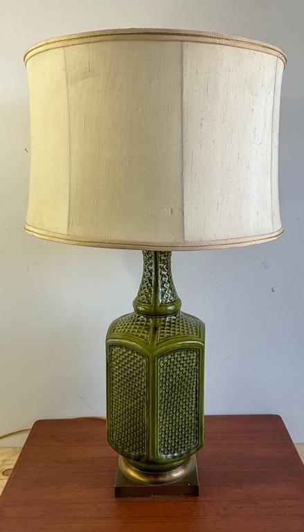 MCM CERAMIC WOVEN DESIGN TABLE LAMP