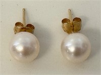 ELEGANT PAIR OF PEARL EARRINGS W 14K GOLD POSTS